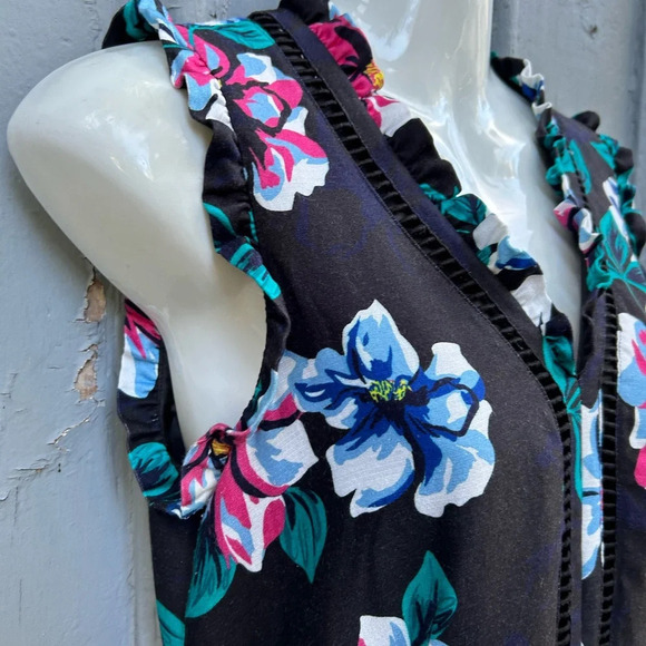 Draper James Dorthy floral Dress, size 6 - Picture 15 of 16